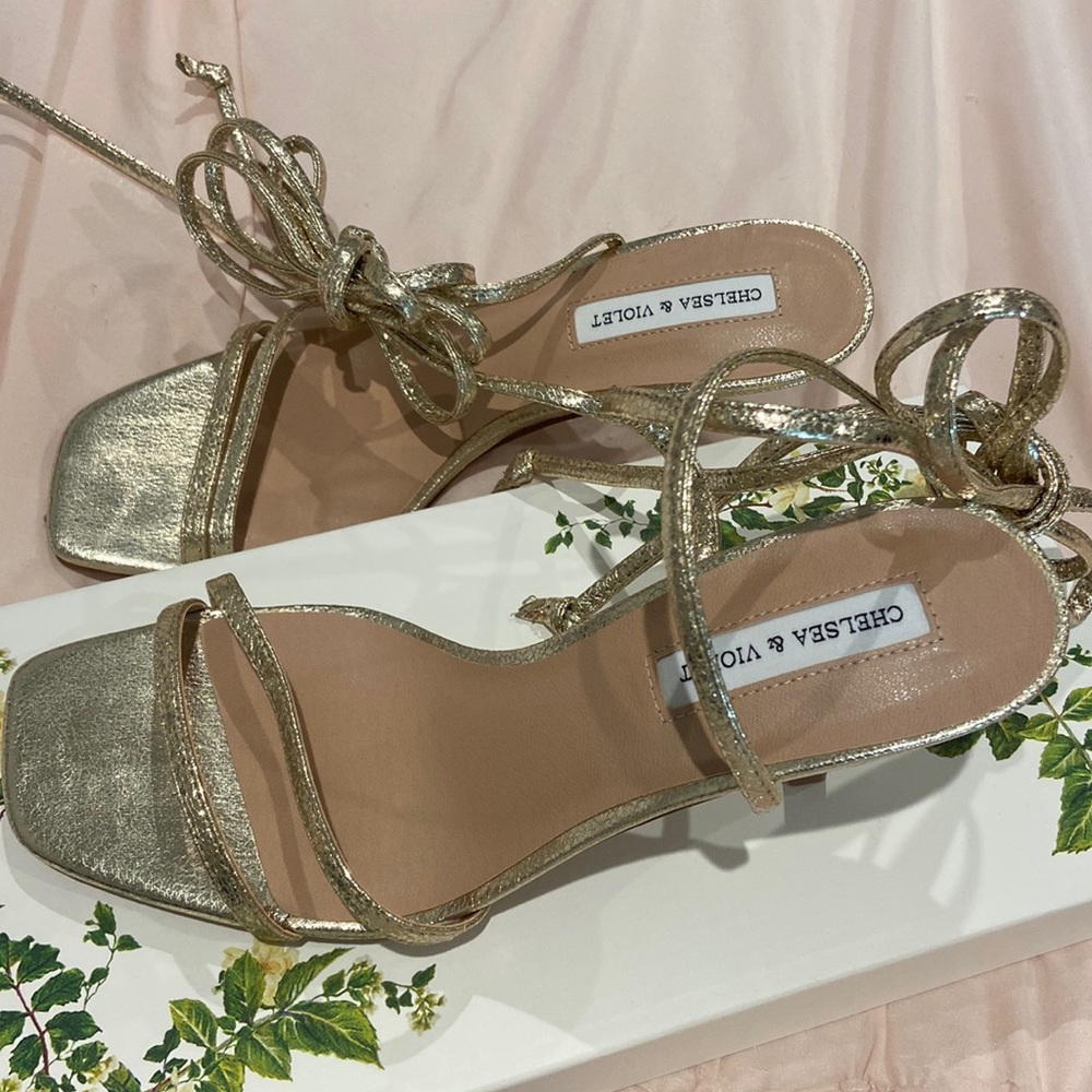 Chelsea & Violet light gold heels